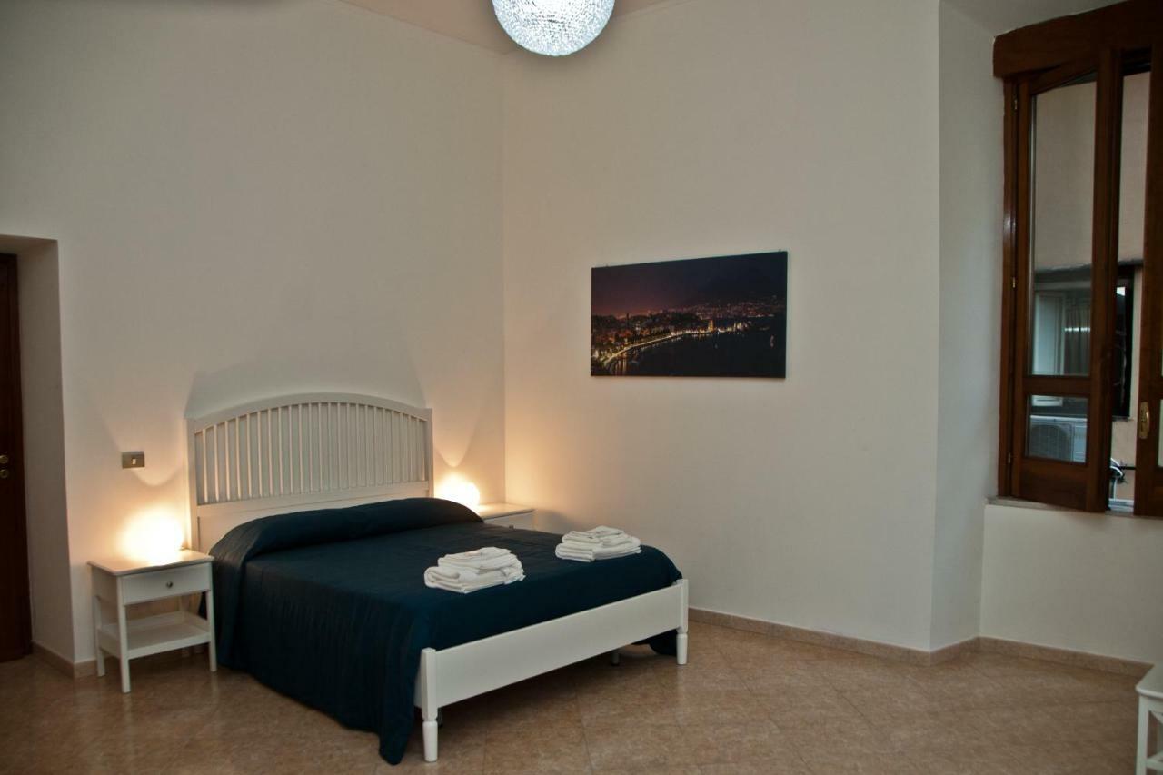 Casa Del Palumbo Apartment Naples Luaran gambar